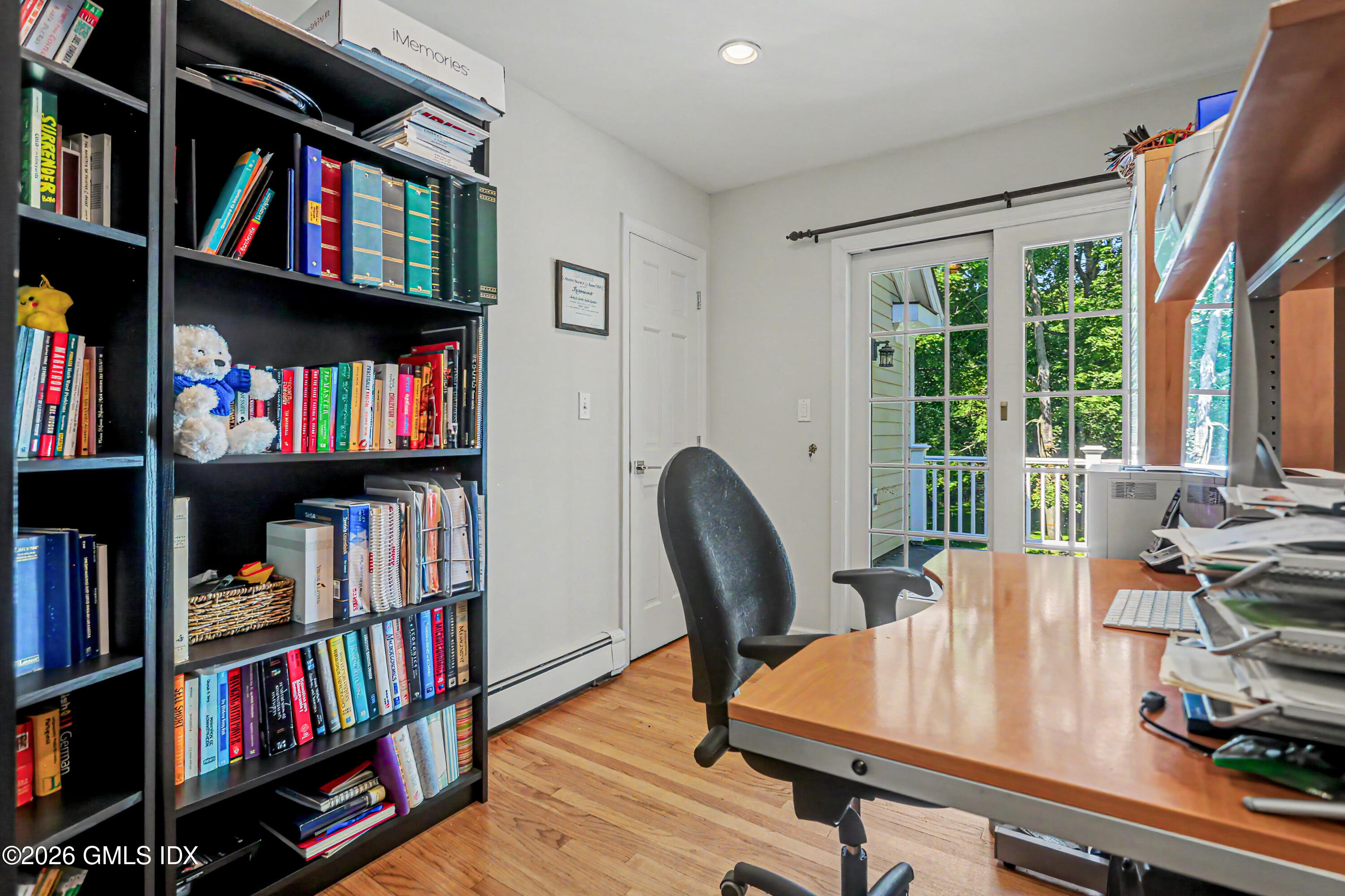 6 Lake Drive Riverside, CT 06878 - Photo 21 of 31 Office with Balcony