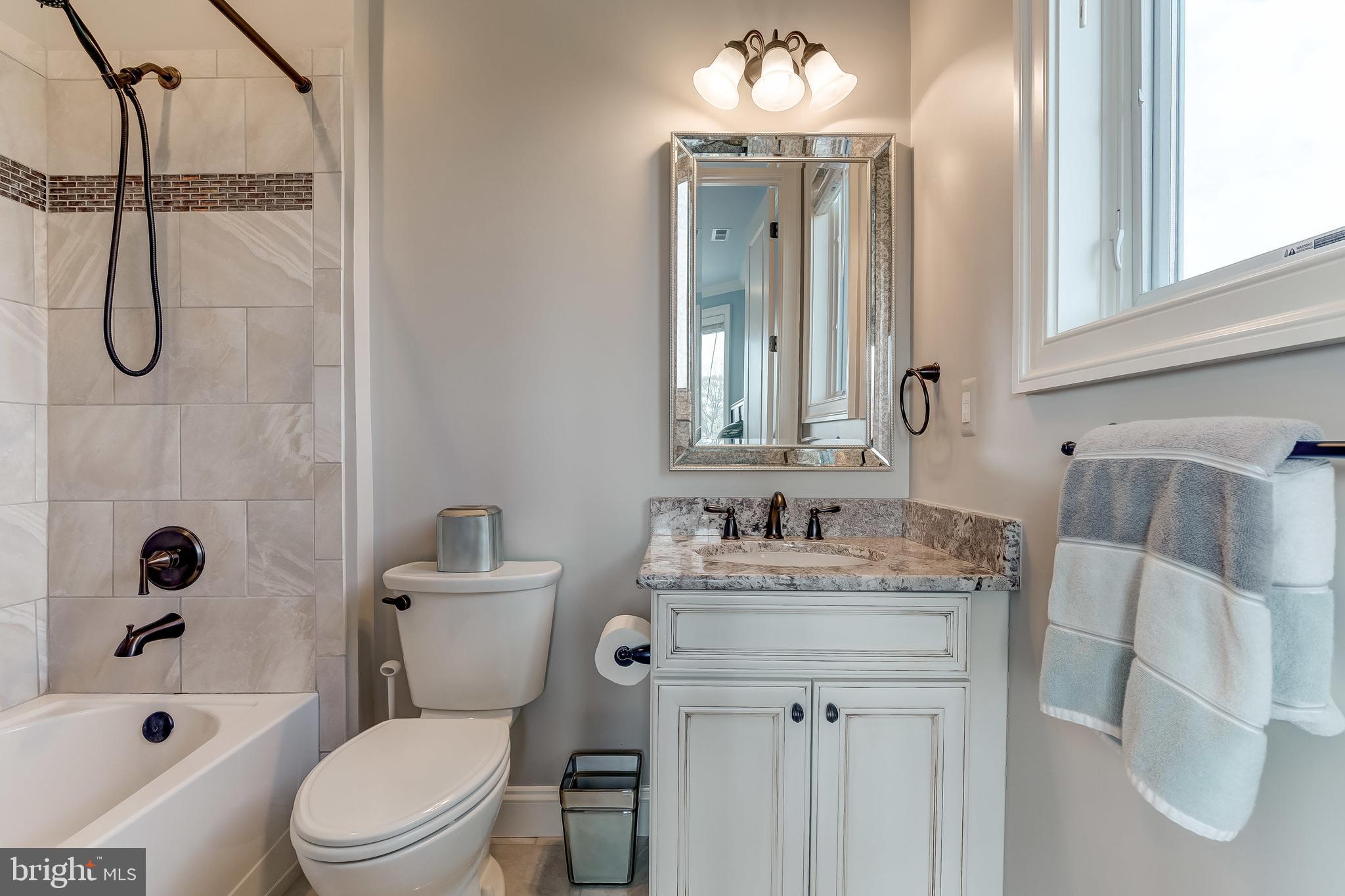 3023 Solomons Island Road Edgewater, MD 21037 - Photo 52 of 95 Bathroom