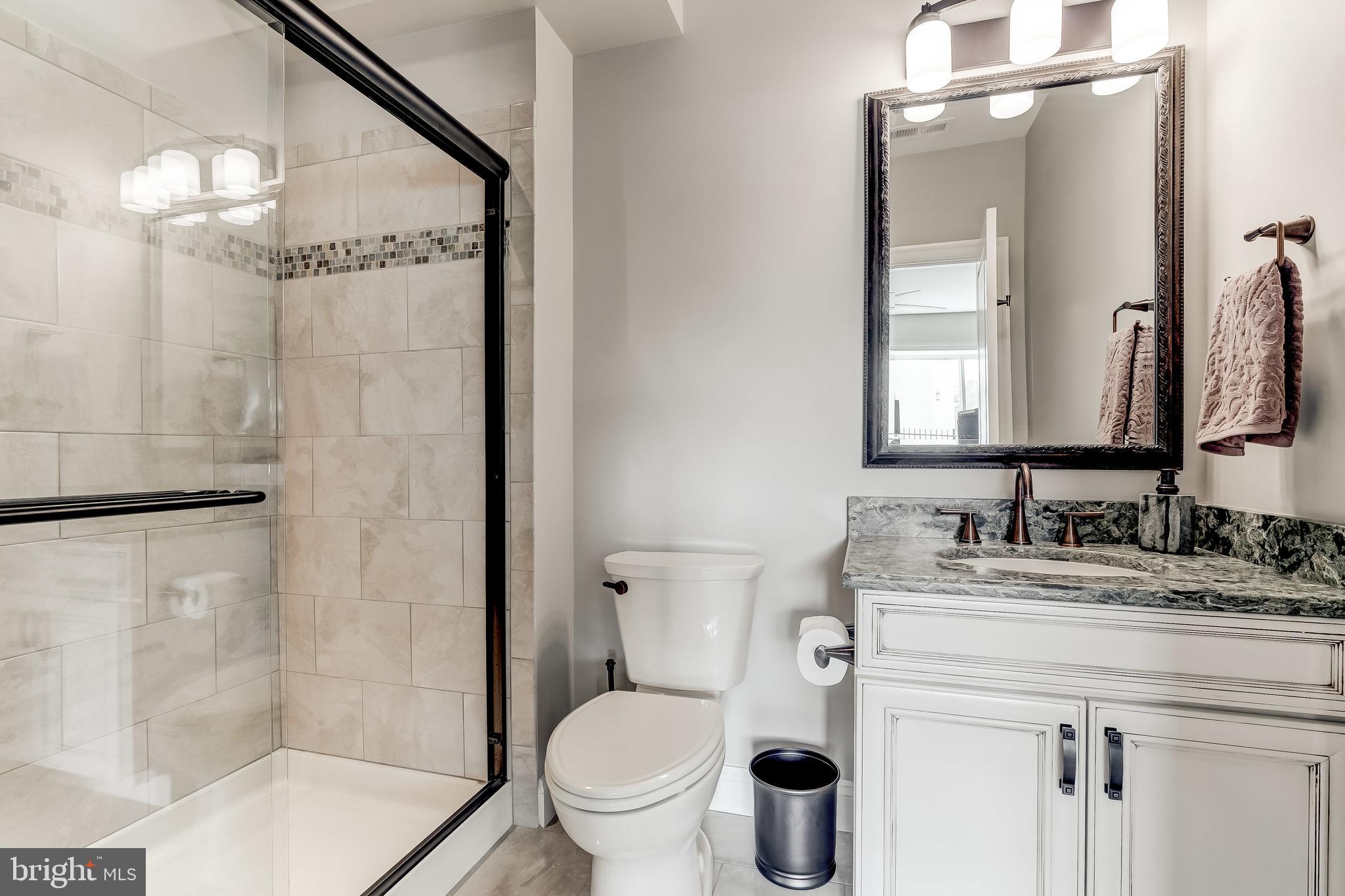 3023 Solomons Island Road Edgewater, MD 21037 - Photo 61 of 95 Bathroom