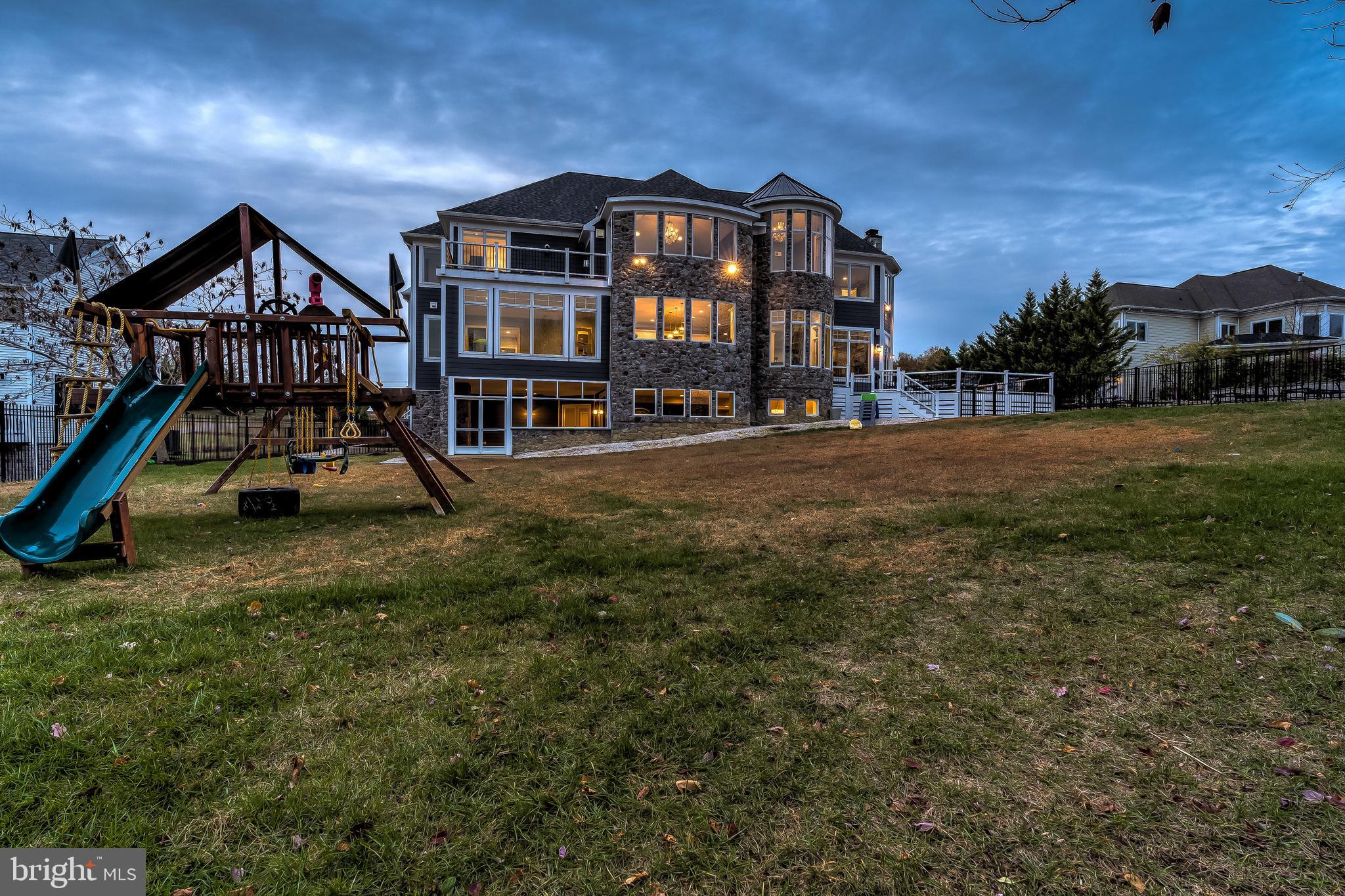 3023 Solomons Island Road Edgewater, MD 21037 - Photo 95 of 95 Twilight Exterior