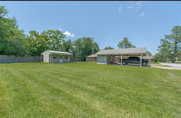 $190,000 | 707 Azalea Lane, Marksville, LA 71351