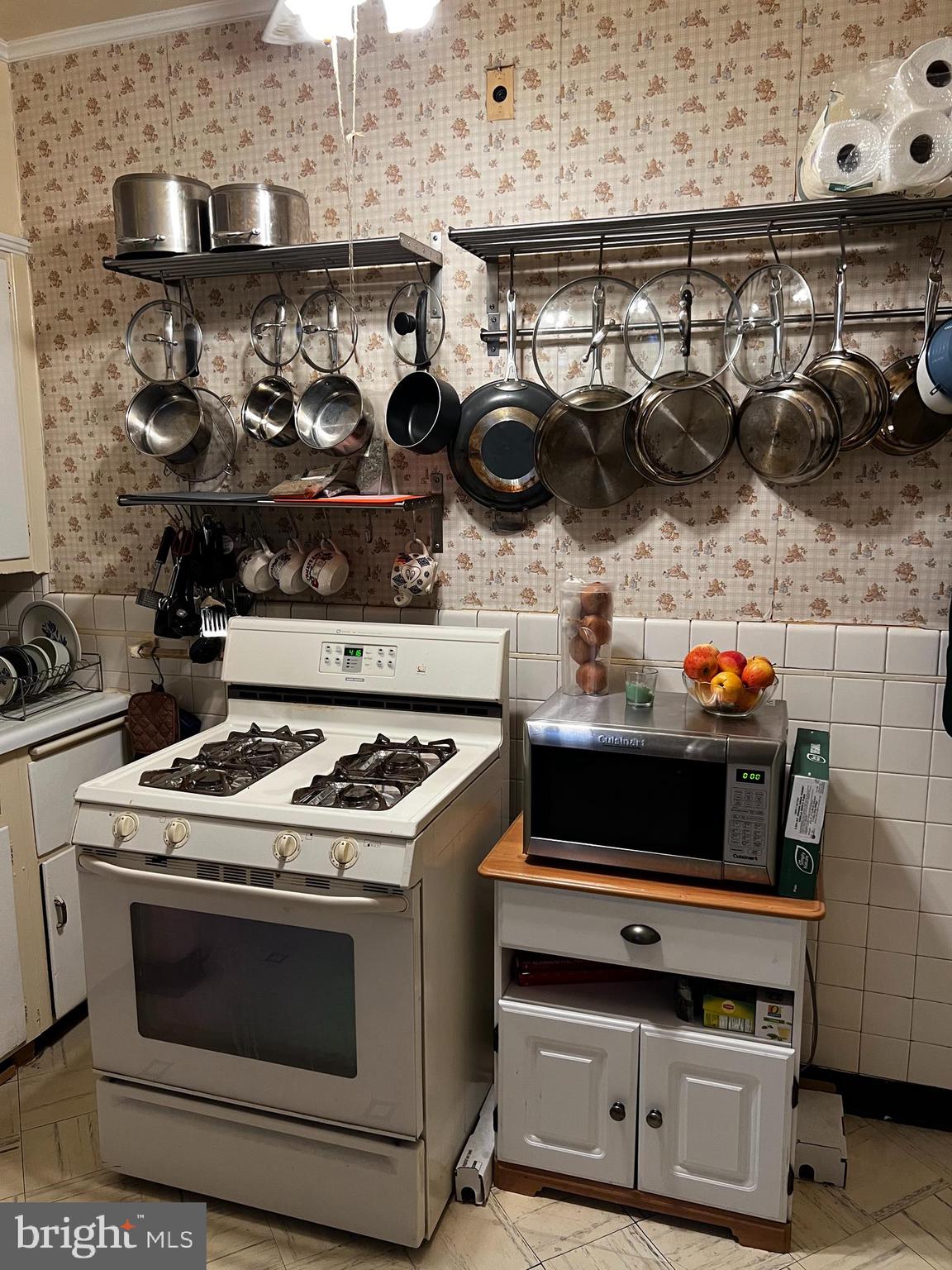 6249 Old York Road Philadelphia, PA 19141 - Photo 8 of 22 Gallery Image 8