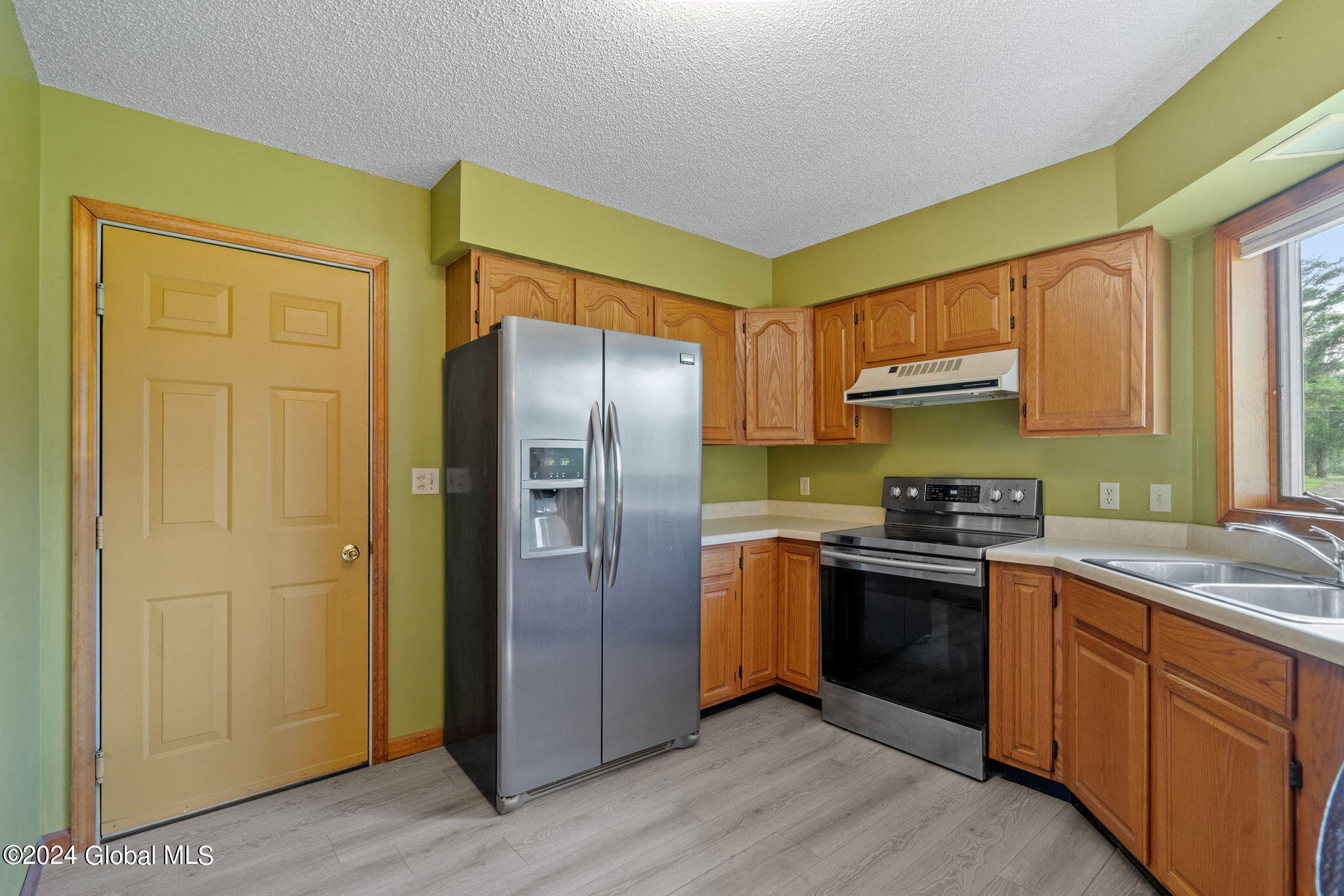 883 Midline Road Perth, NY 12010 - Photo 4 of 16 11-web-or-mls-883-midline-rd