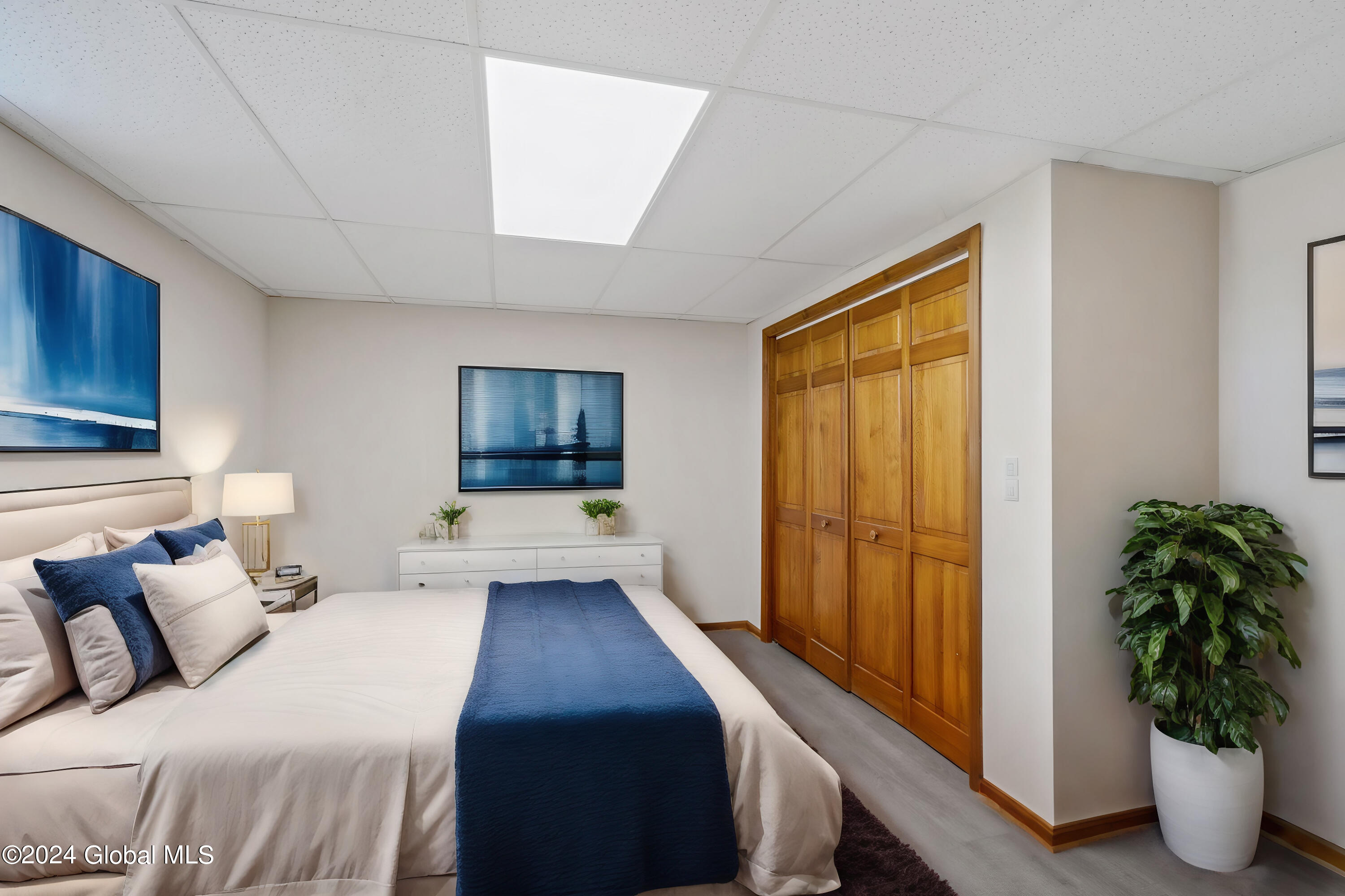 883 Midline Road Perth, NY 12010 - Photo 9 of 16 Virtual Staging AI - 42-web-or-mls-883-m