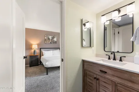 $1,649,000 | 7858 East Glenrosa Avenue, Scottsdale, AZ 85251