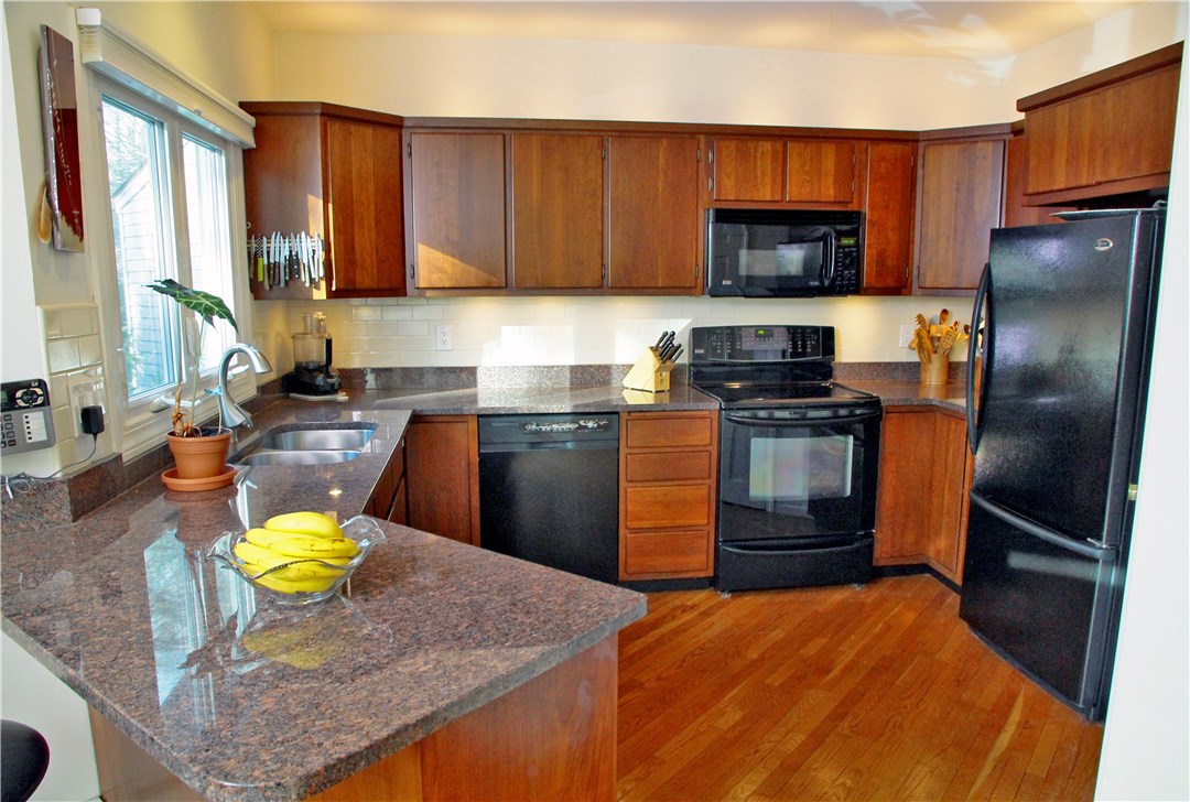 4480 Post Road, Unit 6 Warwick, RI 02818 - Photo 17 of 33