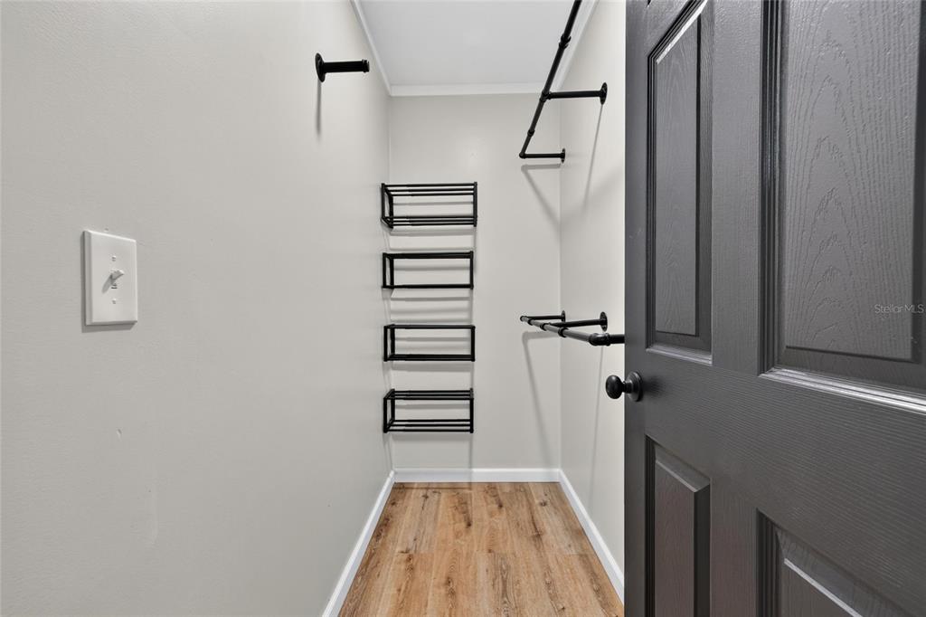 1905 Bryan Road Brandon, FL 33511 - Photo 25 of 51 Gallery Image 25