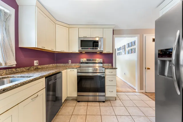 $529,900 | 97 Muchado Drive, Barrington, NH 03825