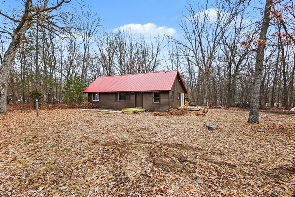 $198,000 | 1475 West Echo Drive, White Cloud, MI 49349