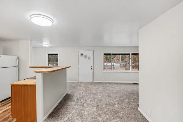 $198,000 | 1475 West Echo Drive, White Cloud, MI 49349