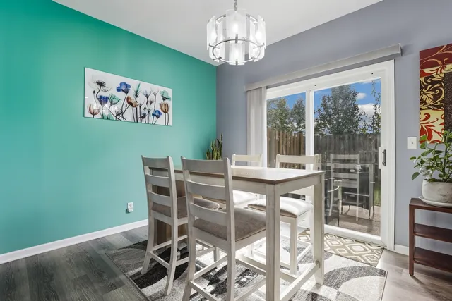 $275,000 | 1843 South Wentworth Circle, Romeoville, IL 60446