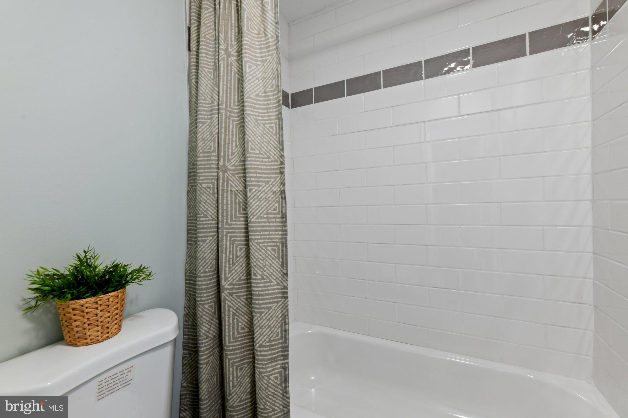 3926 Rolling Rd., Unit 10 Baltimore, MD 21208 - Photo 23 of 26