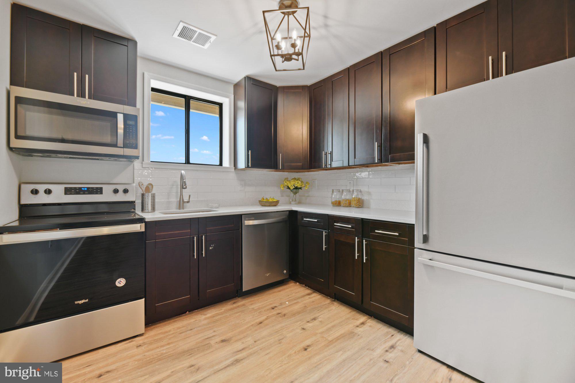 3926 Rolling Rd., Unit 10 Baltimore, MD 21208 - Photo 10 of 26