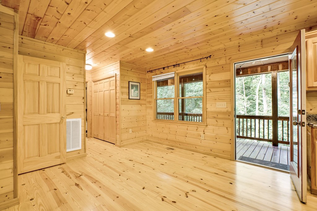 145 Rockingham Way Ellijay, GA 30540 - Photo 16 of 82 Gallery Image 16