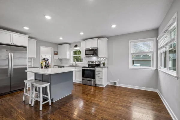 $379,000 | 651 3rd Avenue South, South St. Paul, MN 55075