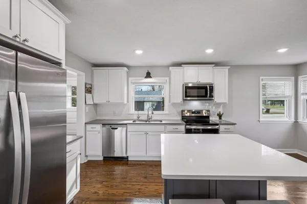 $379,000 | 651 3rd Avenue South, South St. Paul, MN 55075