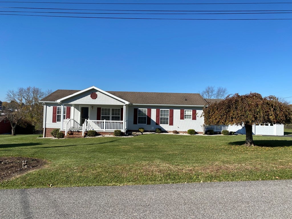 513 North Greever Street Rural Retreat, VA 24368 - Photo 2 of 49 Gallery Image 2