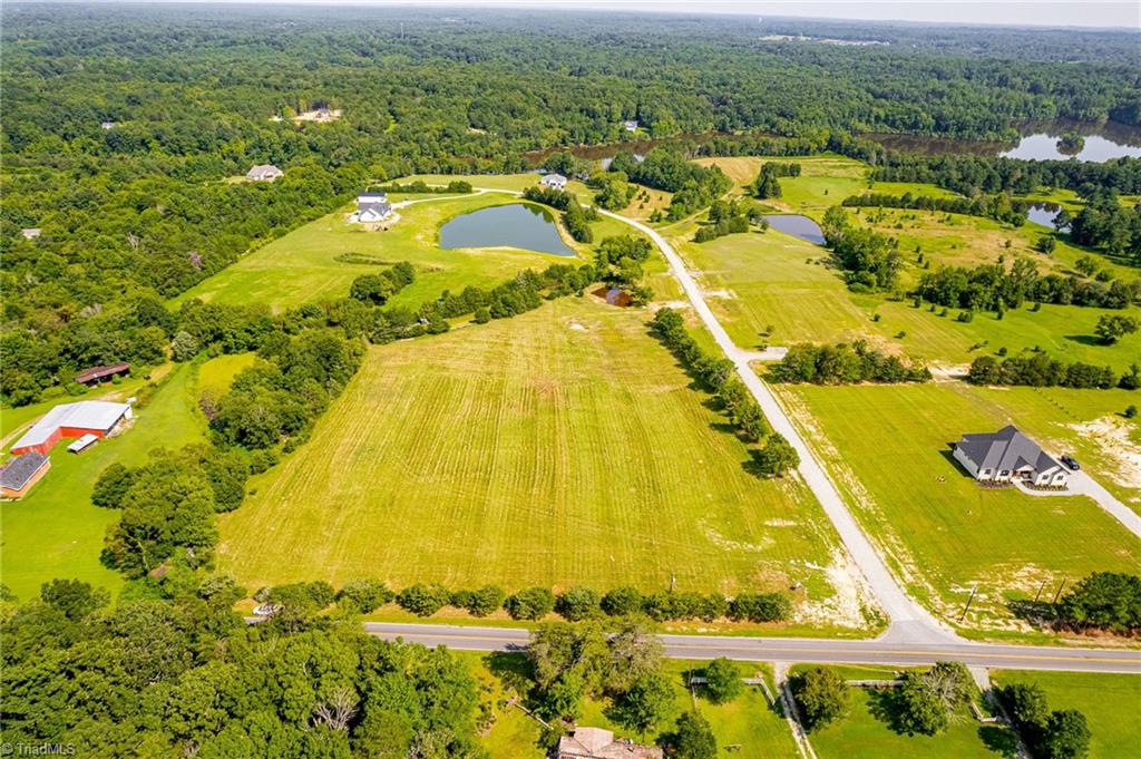 1853 Miles Chapel Road Mebane, NC 27302 - Photo 3 of 18