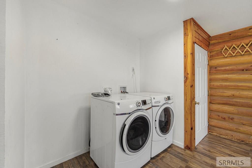 825 East 700 North Shelley, ID 83274 - Photo 17 of 52 Level 1 Laundry