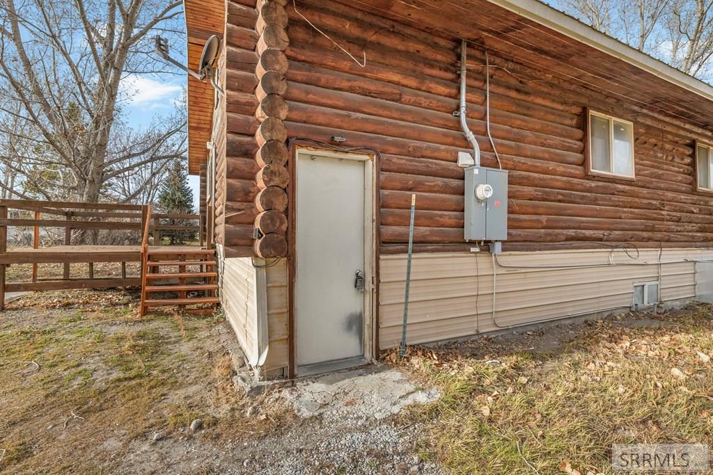 825 East 700 North Shelley, ID 83274 - Photo 44 of 52 Back Exterior