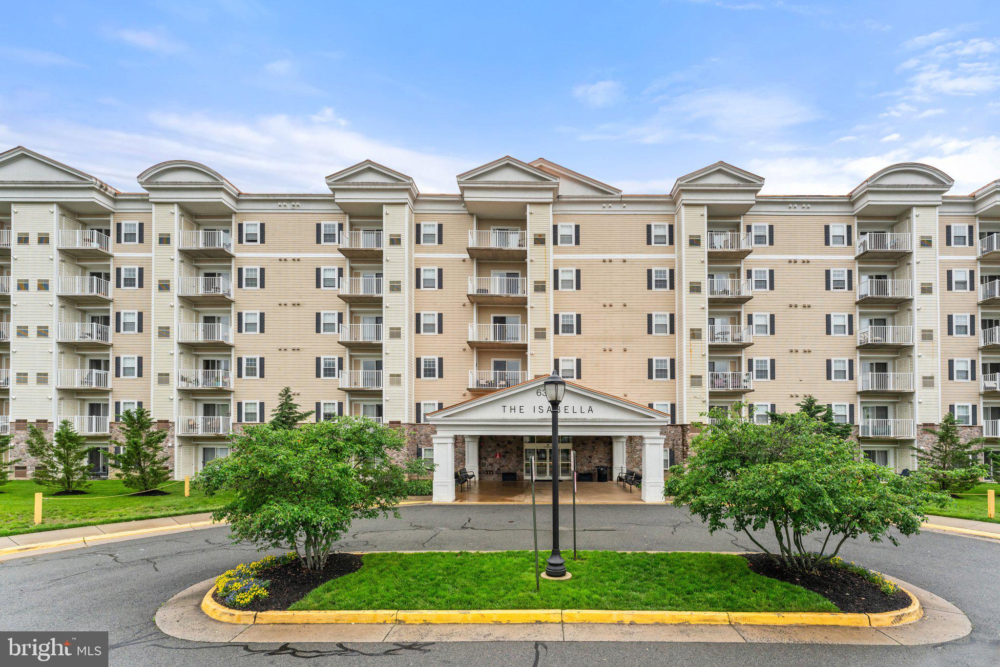 6301 Edsall Road, Unit 400 Alexandria, VA 22312 - Photo 1 of 28 Gallery Image 1