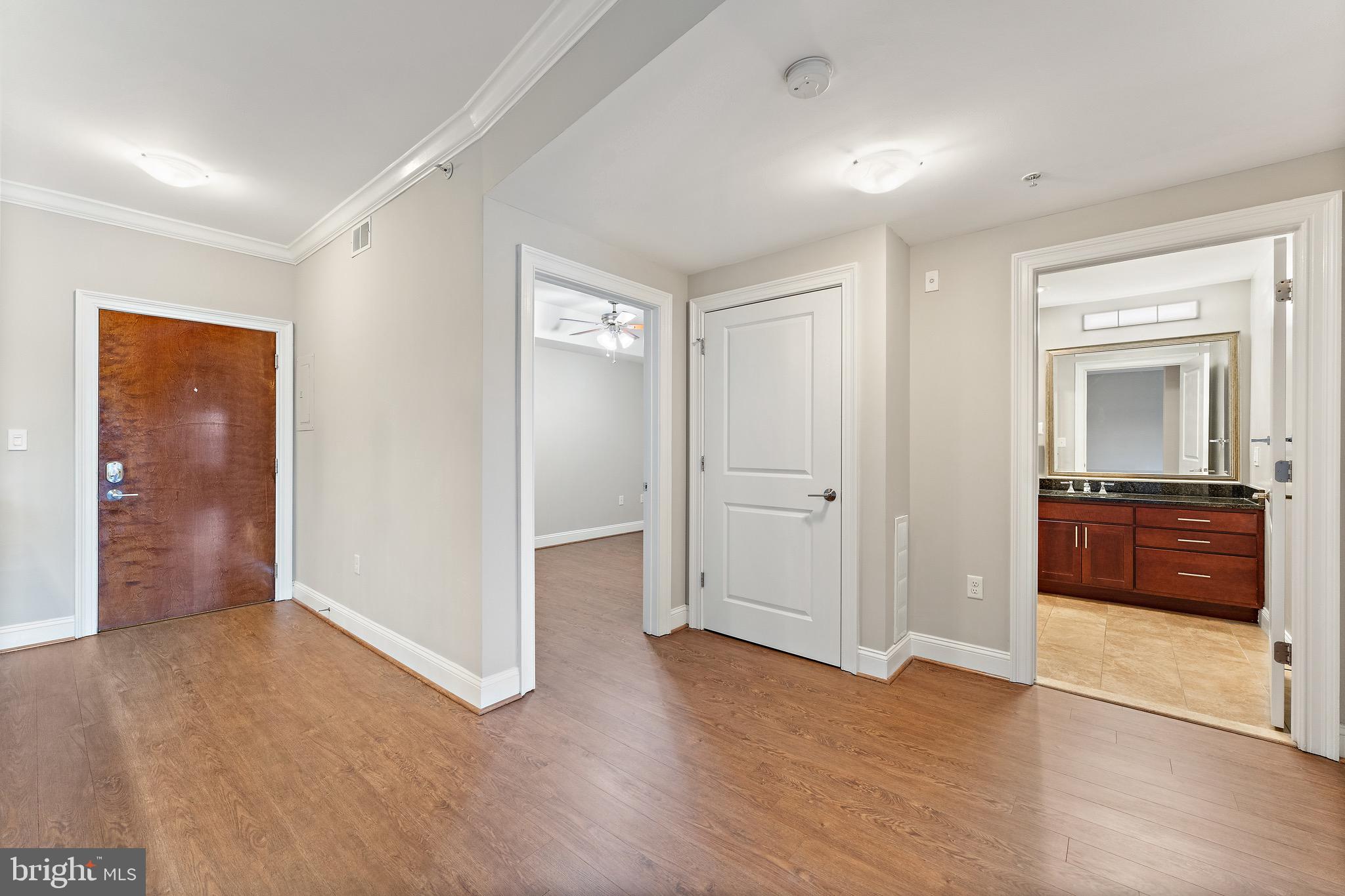 6301 Edsall Road, Unit 400 Alexandria, VA 22312 - Photo 11 of 28 Gallery Image 11