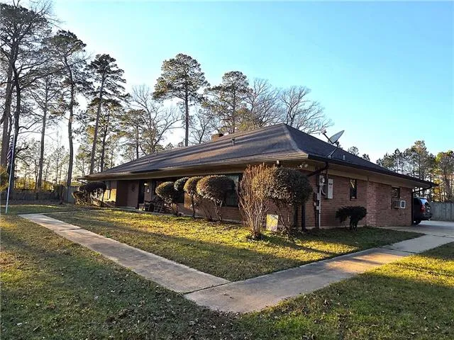 $460,000 | 175 Hargis Road, Natchitoches, LA 71457