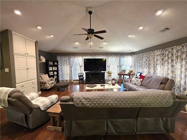 $460,000 | 175 Hargis Road, Natchitoches, LA 71457