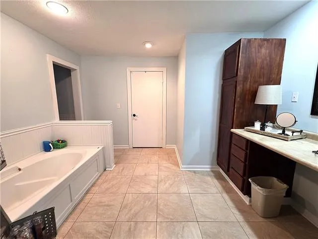 $460,000 | 175 Hargis Road, Natchitoches, LA 71457