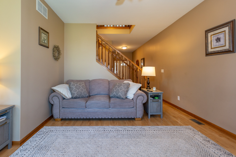 1352 Ridge Drive Sycamore, IL 60178 - Photo 15 of 44 Gallery Image 15