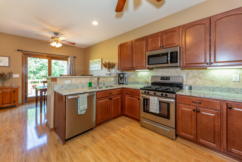 1352 Ridge Drive Sycamore, IL 60178 - Photo 20 of 44 Gallery Image 20