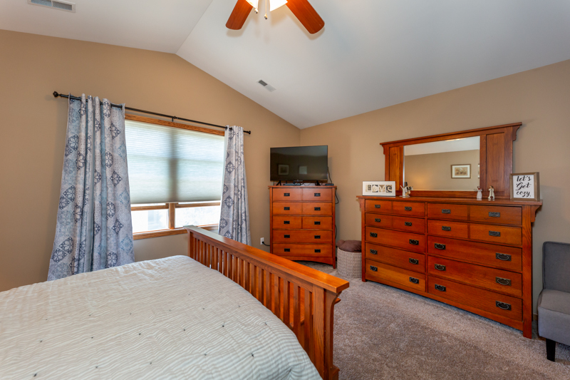 1352 Ridge Drive Sycamore, IL 60178 - Photo 29 of 44 Gallery Image 29
