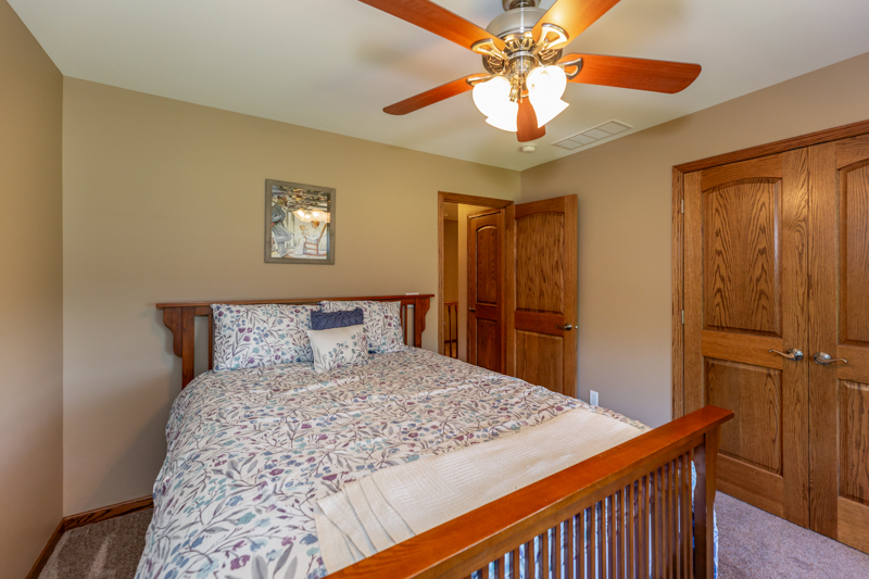 1352 Ridge Drive Sycamore, IL 60178 - Photo 35 of 44 Gallery Image 35
