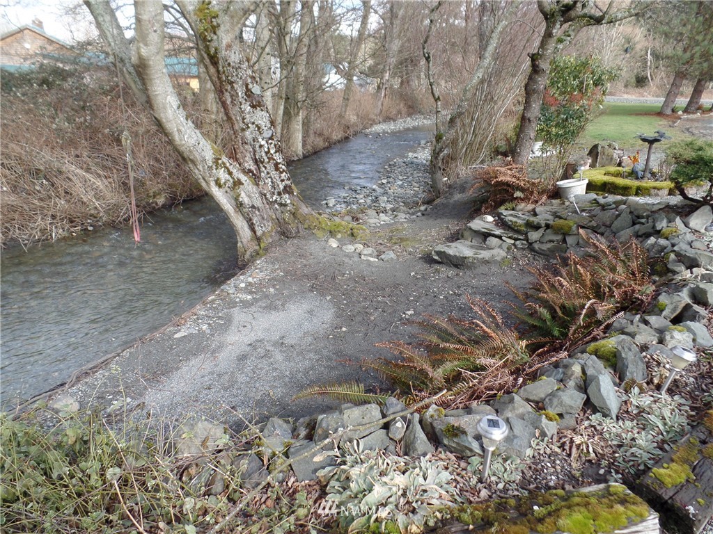 15112 Beaver Lake Road Mount Vernon, WA 98273 - Photo 9 of 24