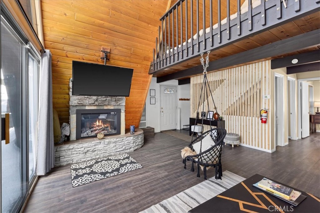 113 East Fairway Boulevard Big Bear City, CA 92314 - Photo 7 of 36 a view of entryway with wooden floor