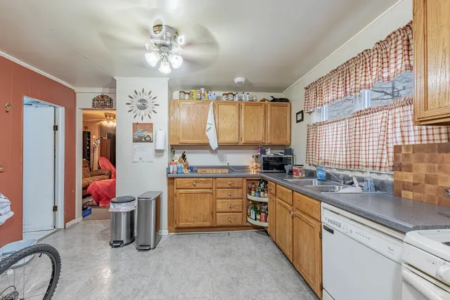 $409,999 | 513 North Park Street, Westmont, IL 60559