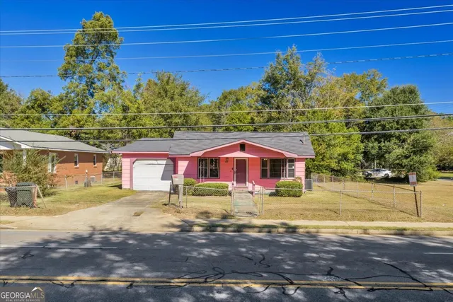 $165,000 | 805 East Church Street, Fort Valley, GA 31030