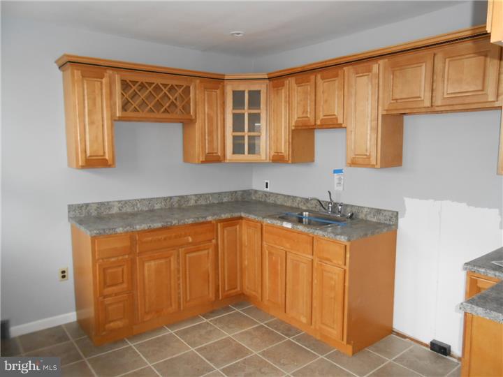 8515 Verree Road Philadelphia, PA 19111 - Photo 14 of 15 Kitchen