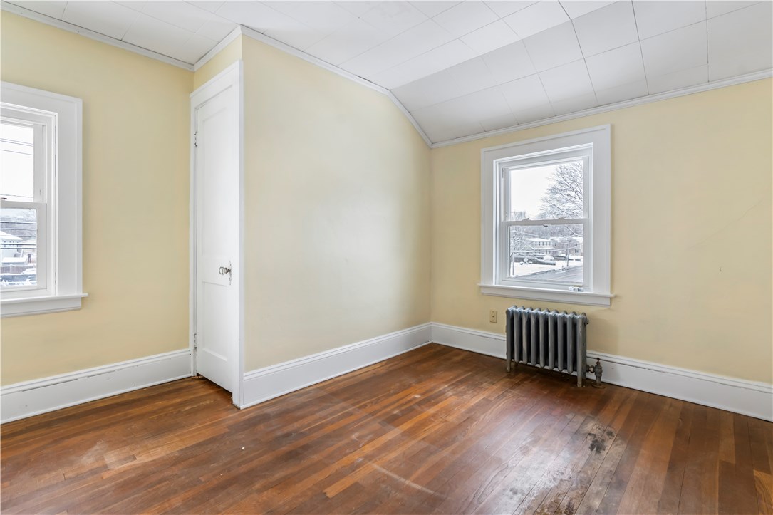 1319 West Shore Road Warwick, RI 02889 - Photo 11 of 18 Gallery Image 11