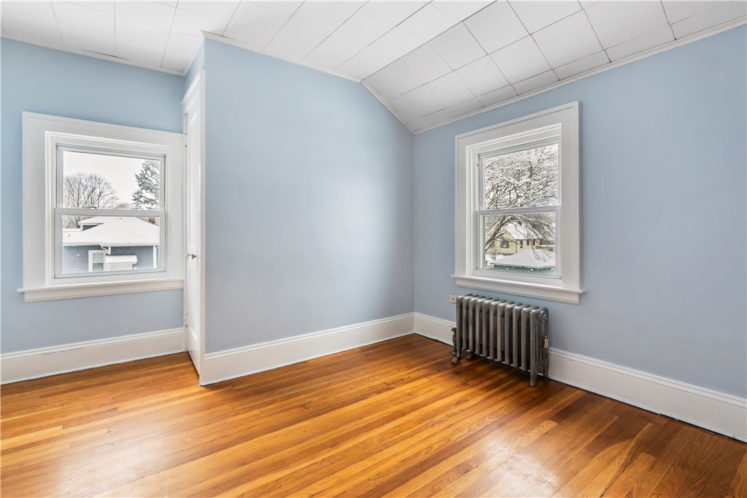 1319 West Shore Road Warwick, RI 02889 - Photo 13 of 18 Gallery Image 13