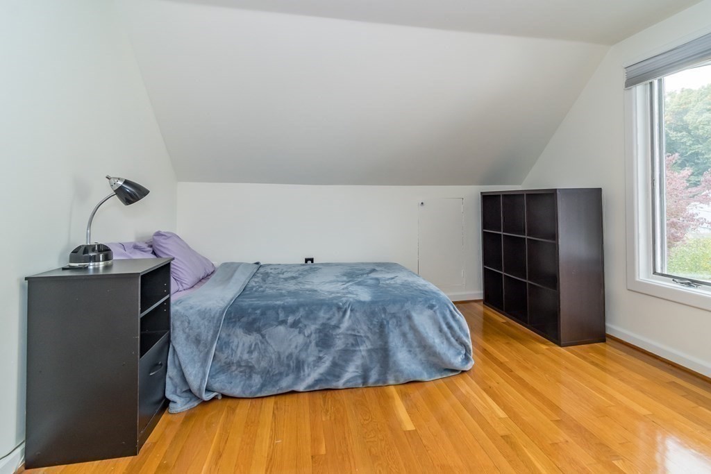 31 MacArthur Road Natick, MA 01760 - Photo 18 of 34