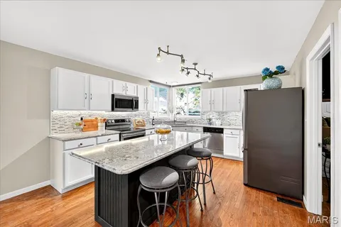 $542,000 | 31 Lace Bark Court, O'Fallon, MO 63368