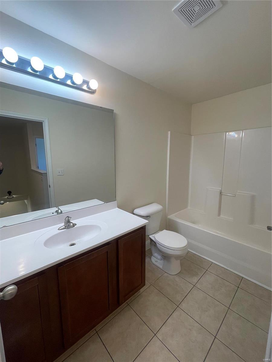 38 Kensington Drive Union, MO 63084 - Photo 20 of 26