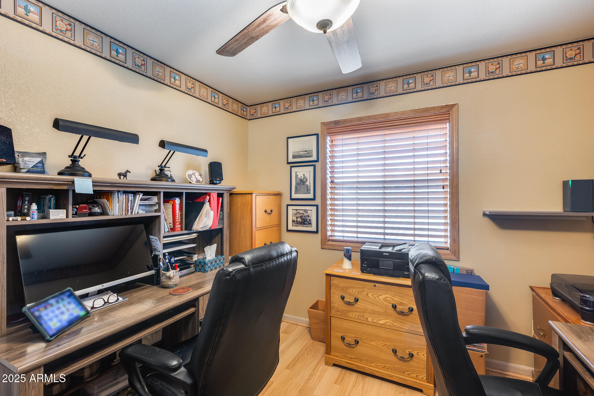 109 West Ridgecrest Road Phoenix, AZ 85086 - Photo 19 of 29 47