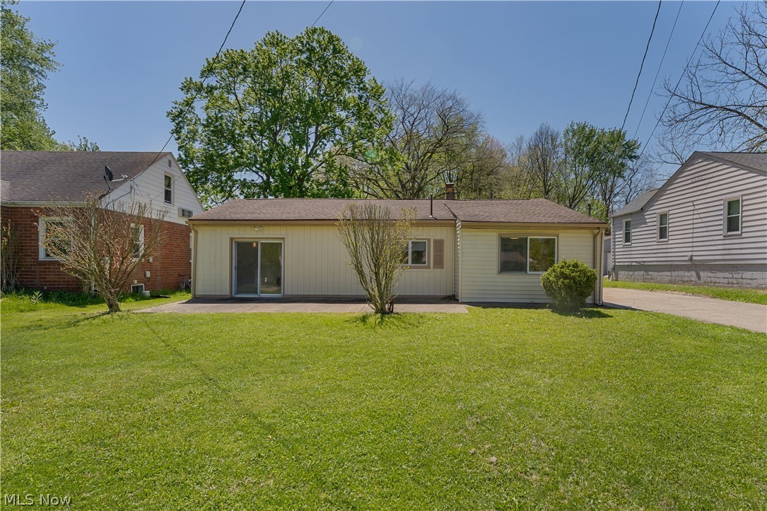 4365 Burkey Road Youngstown, OH 44515 - Photo 1 of 36