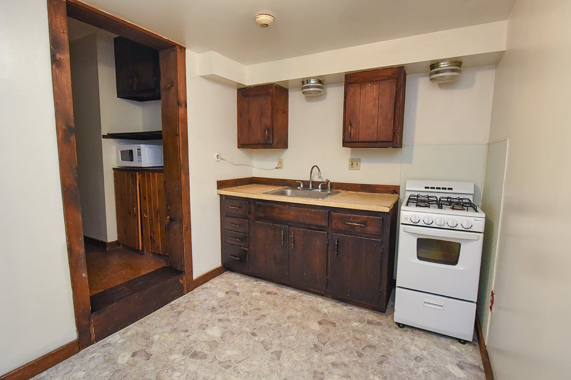 105 Main Street Raymond, NH 03077 - Photo 2 of 27 Gallery Image 2