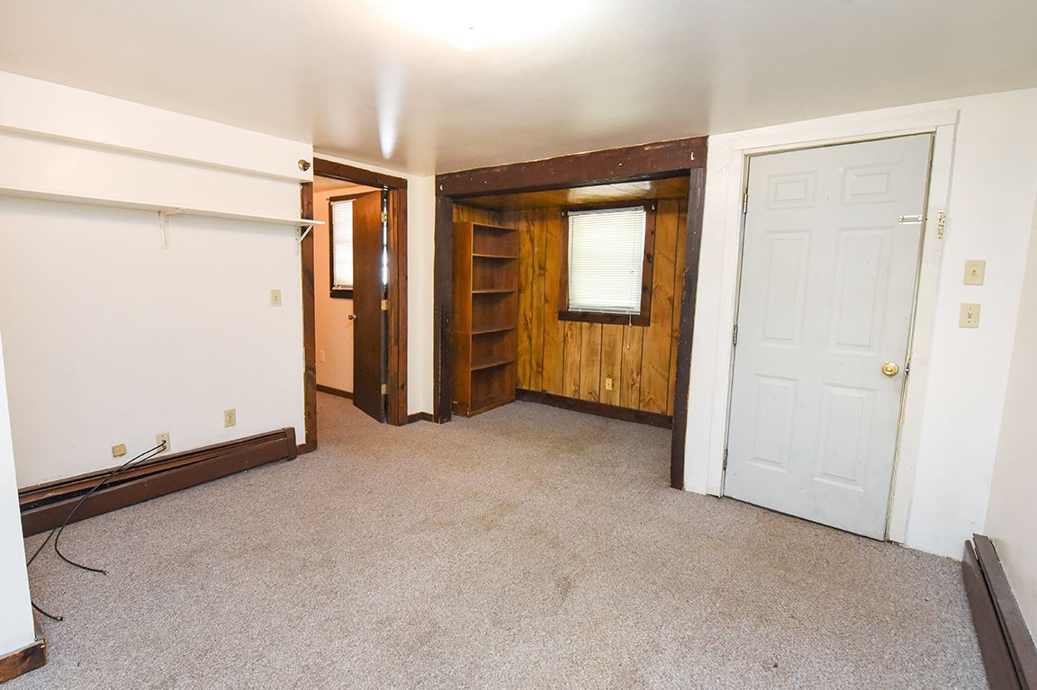 105 Main Street Raymond, NH 03077 - Photo 9 of 27 Gallery Image 9