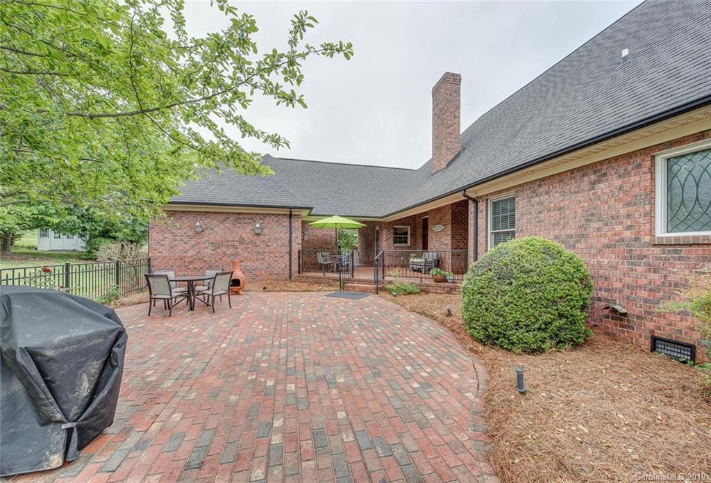 407 Dameron Road Bessemer City, NC 28016 - Photo 31 of 37