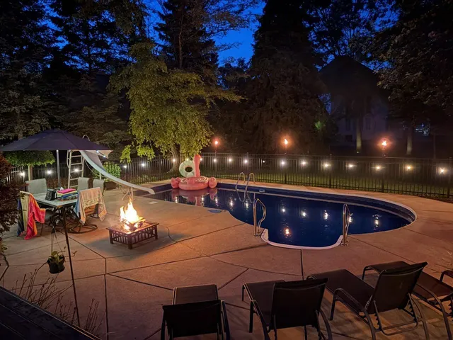 $684,900 | 49112 White Mill Drive, Utica, MI 48317