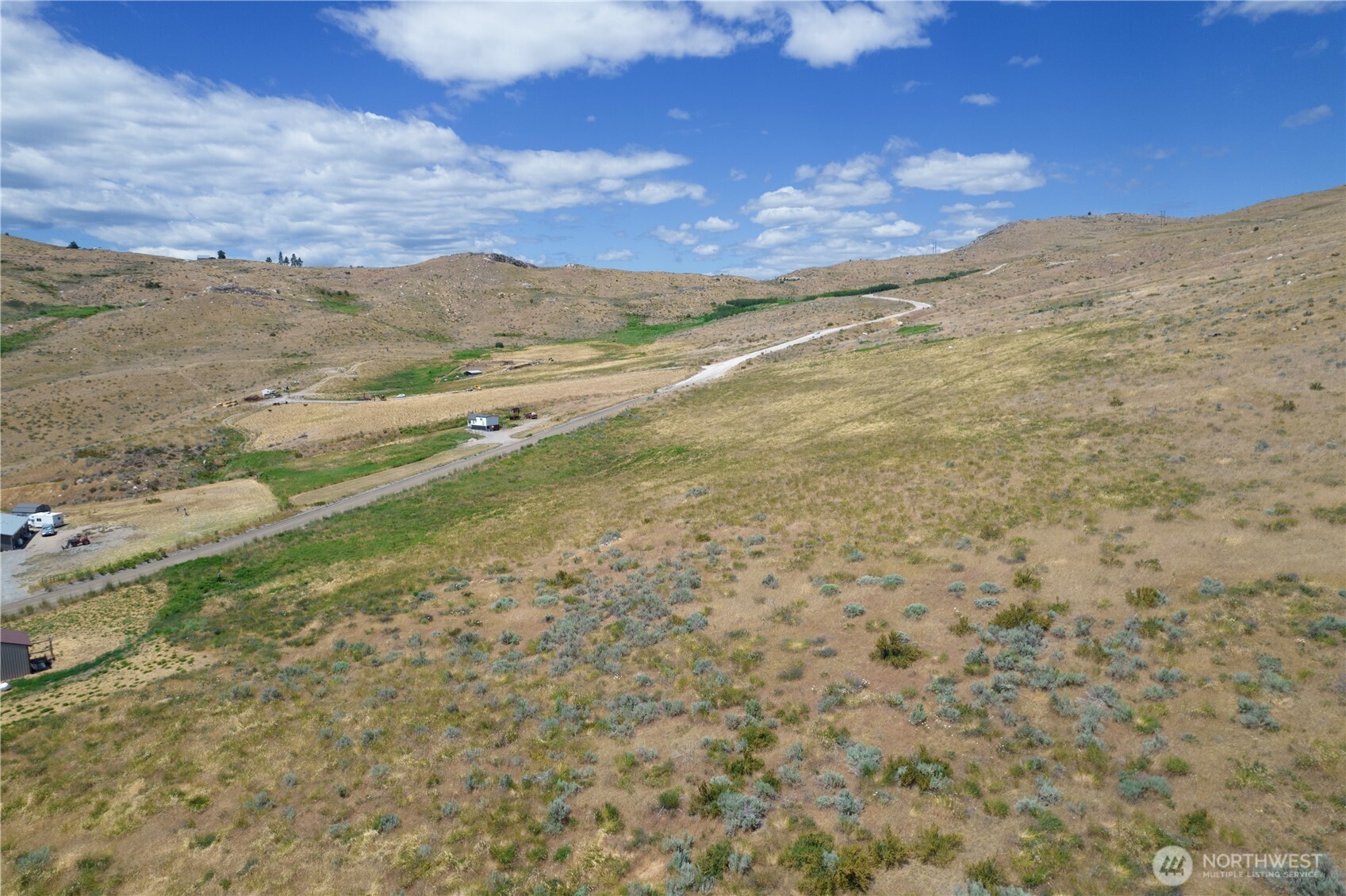 0 Bill Shaw Road Pateros, WA 98846 - Photo 18 of 32 a view of an ocean